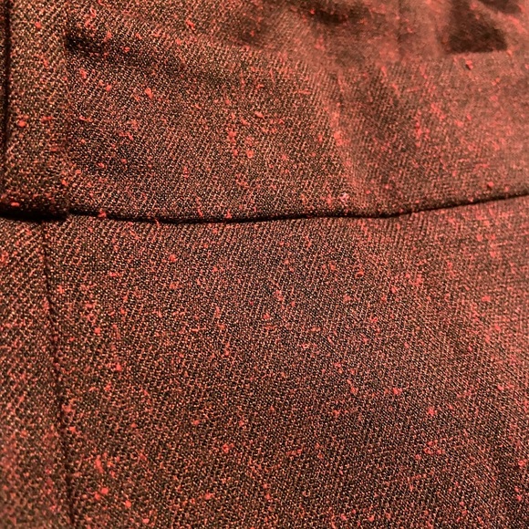 Mossimo cranberry color pencil skirt, size 6 - Picture 5 of 7